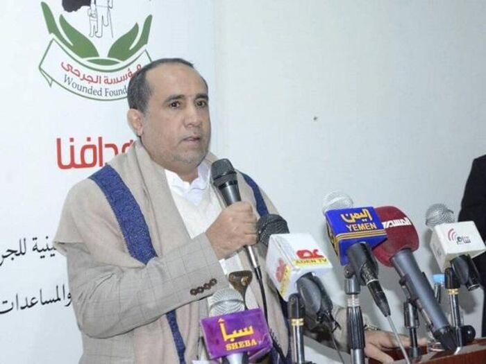خلافات تعصف بقيادات الصف الأول لمليشيا الحوثي وتضع "أحمد حامد" رهن الإقامة الجبرية