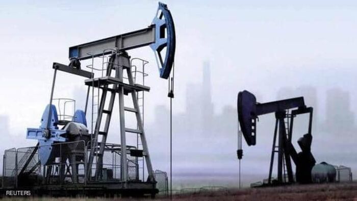 النفط إلى أدنى مستوى في 7 أسابيع