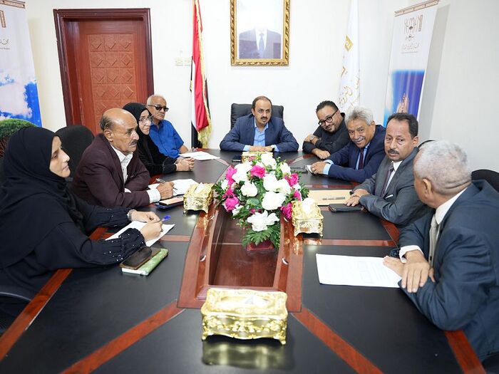 الإرياني: سنمنح عدن تصنيفًا سياحيًا يليق بها