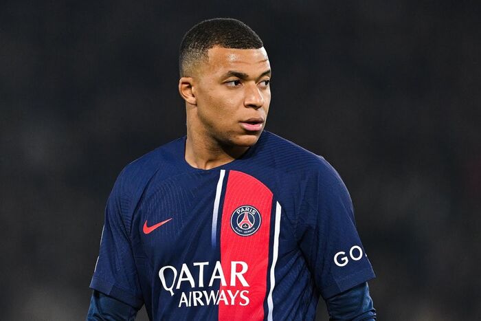 مبابي يستعد لمعادلة أول رقم لرونالدو مع ريال مدريد