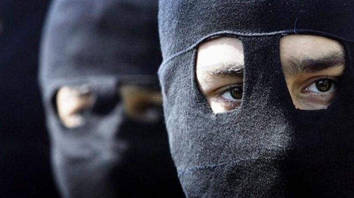 مسلحون مجهولون يختطفون 5 ضباط في شبوة