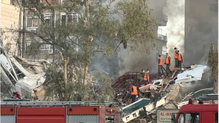 مقتل عدة دبلوماسيين إيرانيين في ضربة إسرائيلية بدمشق