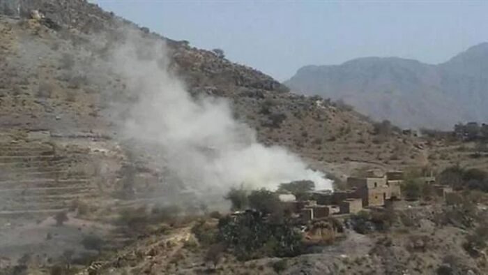 مليشيات الحوثي تقصف قرى شمالي الضالع