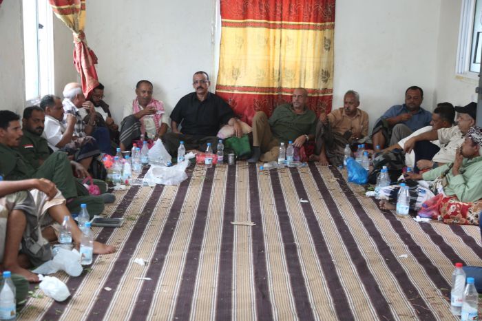 بمشاركة العامر.. لقاء موسع في الوازعية: لن يعود شعبنا لعهد تقبيل الركب
