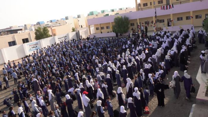 المخا.. مدرسة الشهيد الزوكا تكرم هيئة التدريس ومدير مكتب التربية وقيادات تربوية "صور"