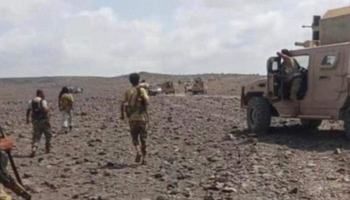 استشهاد وإصابة جنود بانفجار عبوتين ناسفتين استهدفتا آليتين في أبين
