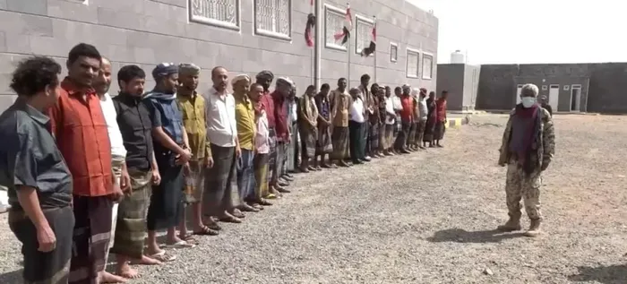 بمكرمة من طارق صالح.. الإفراج عن 27 سجينًا معسرًا ومغررًا به في الساحل الغربي
