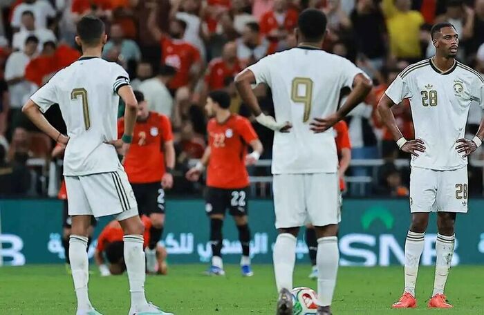 "فيفا" يحسم الجدل حول مباراة مصر والسعودية.. ودية أم رسمية؟
