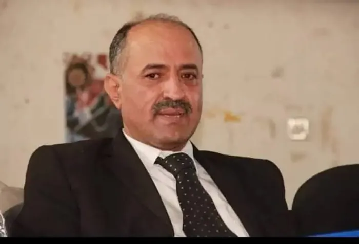 معزب: الحوثيون وإيران يراهنان على الصواريخ.. والواقع العسكري والسياسي تغير لصالح الشرعية