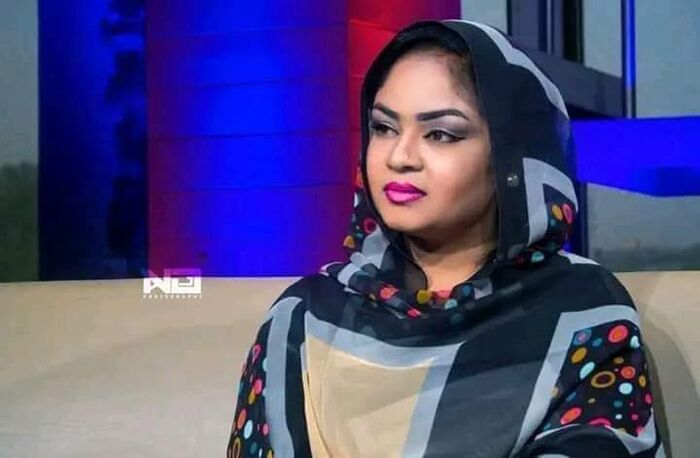 مودة حسن تفتح النار.. الفنان الذي يرتدي ملابس البيت في الأماكن العامة لايحترم الناس