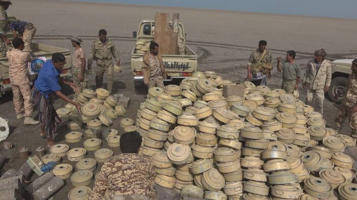 مسام ينتزع اكثر من 7893 لغما وعبوة ناسفة في الضالع ولحج ومأرب