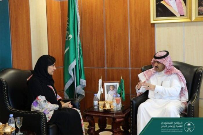 الحقيقة لا تموت.. الأوساط السياسية والإعلامية اليمنية تشيد بدور " المملكة وسفيرها آل جابر ".. واليمنيون يحملون مشاعر الوفاء والعرفان