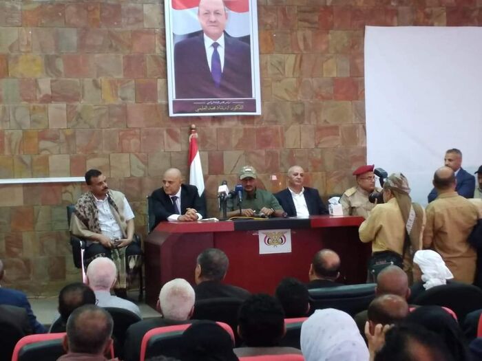 البركاني معلقا على اول زيارة لطارق صالح الى تعز :عمل بطولي ورائع