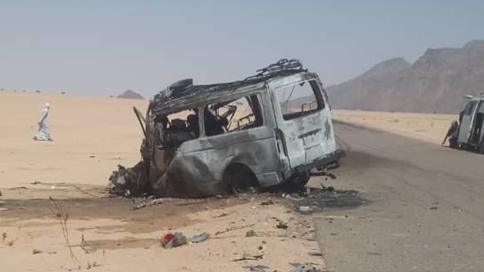 صور | وفاة 9 أشخاص من تعز بحادث مروري في شبوة