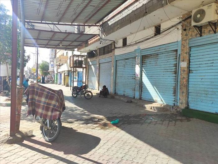 مدينة زنجبار تشهدا إضراباً شاملاً تنديداً باستمرار انهيار العملة وارتفاع أسعار السلع
