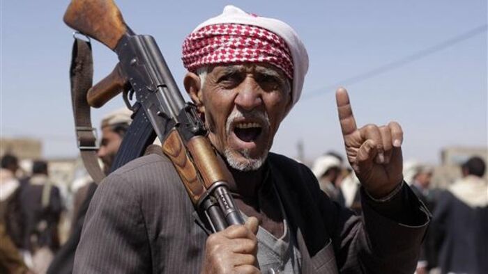 مواجهات مسلحة بين القبائل وميليشيا #الحوثي شمال #صنعاء وسقوط قتلى وجرحى