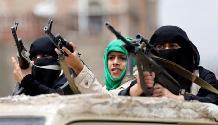 تقرير حقوقي يكشف أكثر من 1600 انتهاك ضد نساء اليمن على يد "كتائب الزينبيات"