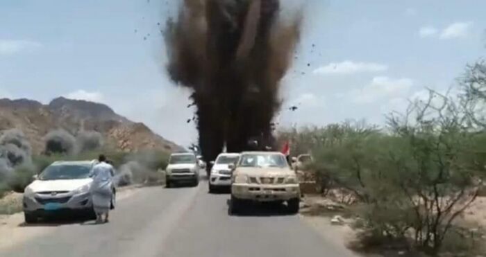 ابين.. استشهاد وإصابة 8 جنود جراء انفجار عبوات ناسفة