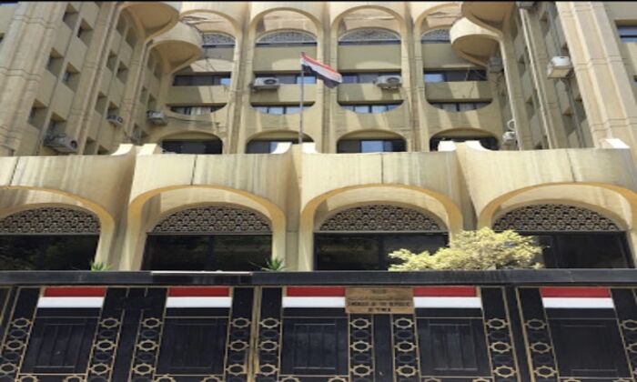 السفارة اليمنيه في القاهرة تصدر تحذيراً قوياً لليمنيين