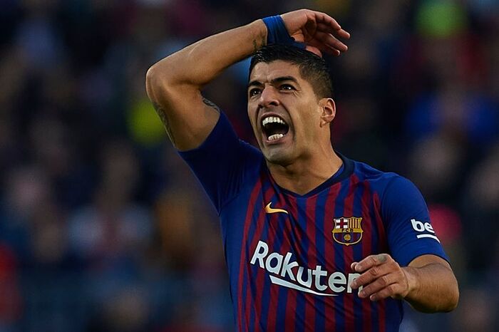 سواريز يفكر في تركيب طرف صناعي