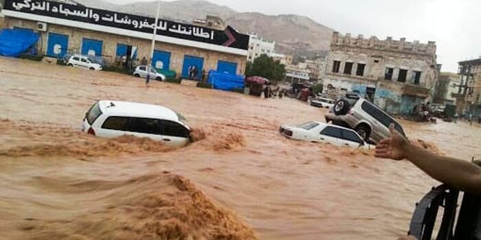 يونيسف تكشف نزوح أكثر من 1700 أسرة يمنية جراء الأمطار والفيضانات خلال أول 5 أشهر