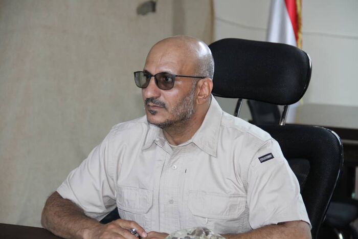 العميد طارق صالح يلتقي وزير الاتصالات ومدير "عدن نت" للإسراع في تشغيل محطات البث في المناطق المحررة