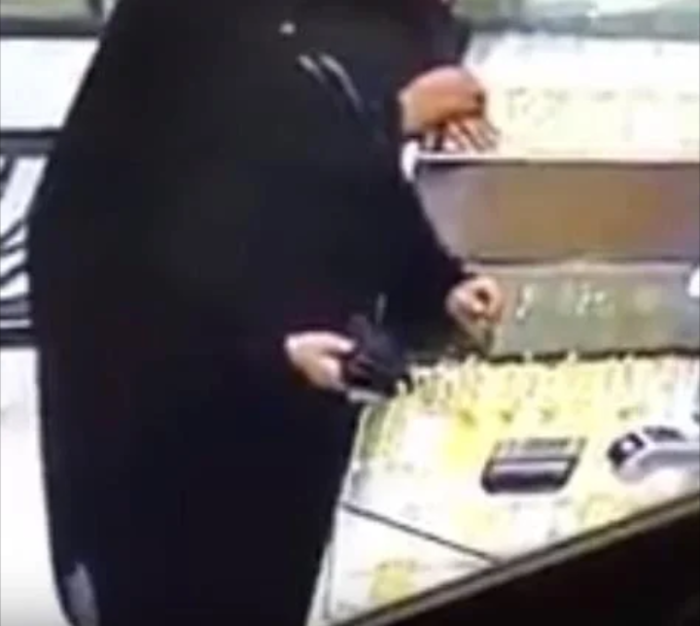 صنعاء.. نساء تحترف السطو وتمارس السرقة "تفاصيل"