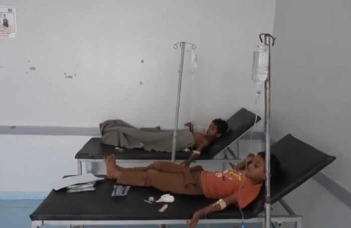 صورة| إصابة طفلان بانفجار مقذوف حوثي جنوبي الحديدة